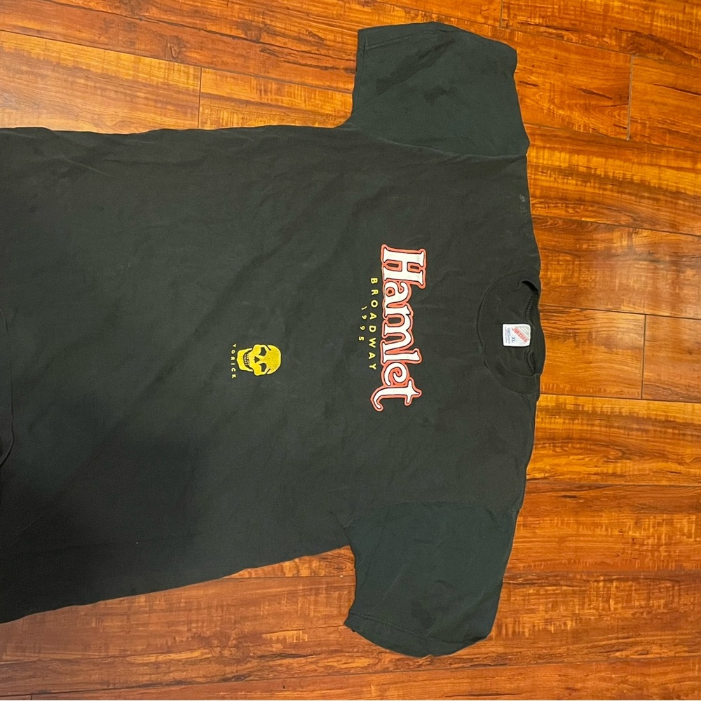 Vintage hamlet broadway shirt 1995